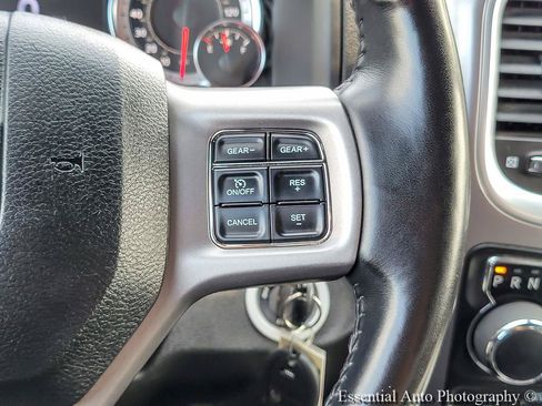 Used 2023 RAM 1500 Warlock AWD/4WD image 16