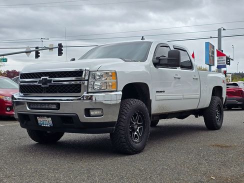 Used 2013 Chevrolet Silverado 2500 LTZ w/ LTZ Plus Package AWD/4WD image 43