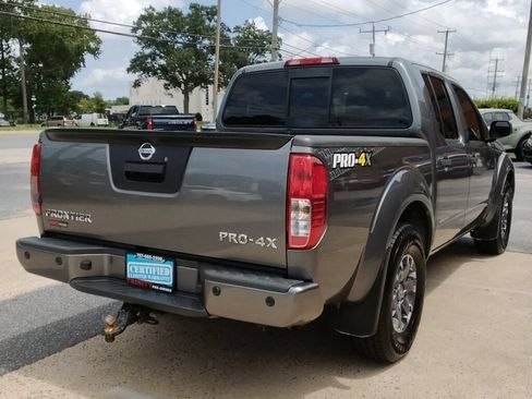 Used 2018 Nissan Frontier PRO-4X AWD/4WD image 4