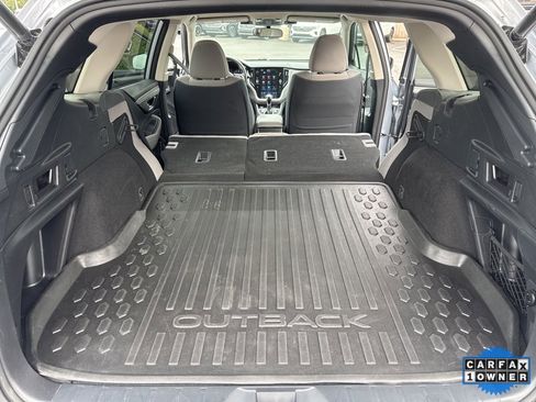 Used 2023 Subaru Outback Premium image 25