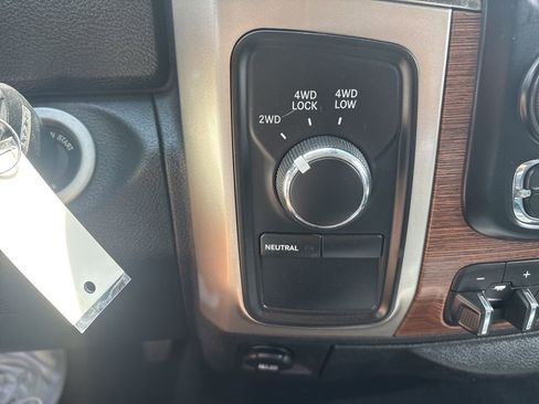 Used 2018 RAM 2500 Laramie image 12