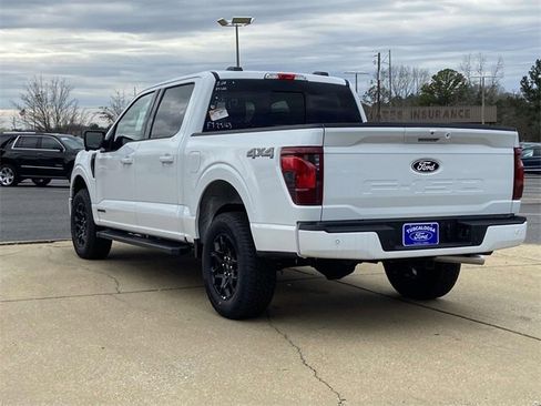 New 2025 Ford F150 XLT w/ Equipment Group 302A MID image 4