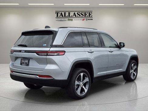 New 2023 Jeep Grand Cherokee 4WD 4xe image 5