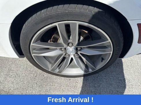 Used 2016 Chevrolet Camaro LT image 17