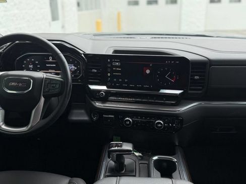 Used 2024 GMC Sierra 1500 SLT w/ SLT Premium Plus Package AWD/4WD image 13