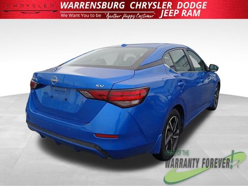 Used 2024 Nissan Sentra SV FWD image 4