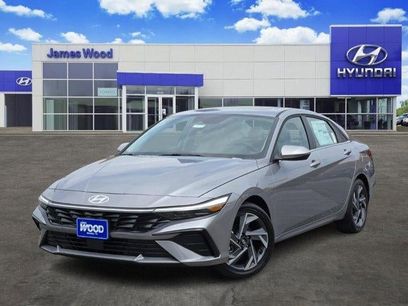 New 2025 Hyundai Elantra Limited