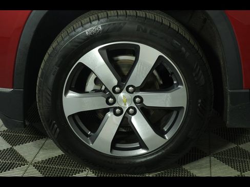 Used 2018 Chevrolet Traverse LT AWD/4WD image 8