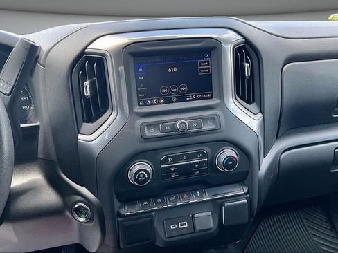 Used 2025 Chevrolet Silverado 1500 Custom AWD/4WD image 10
