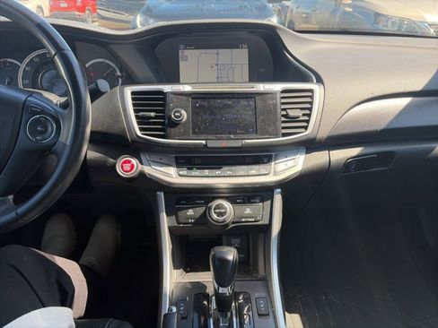 Used 2015 Honda Accord EX-L image 25