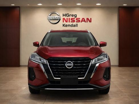 Used 2023 Nissan Kicks SV FWD image 5