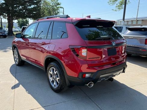Used 2023 Honda Passport TrailSport image 6