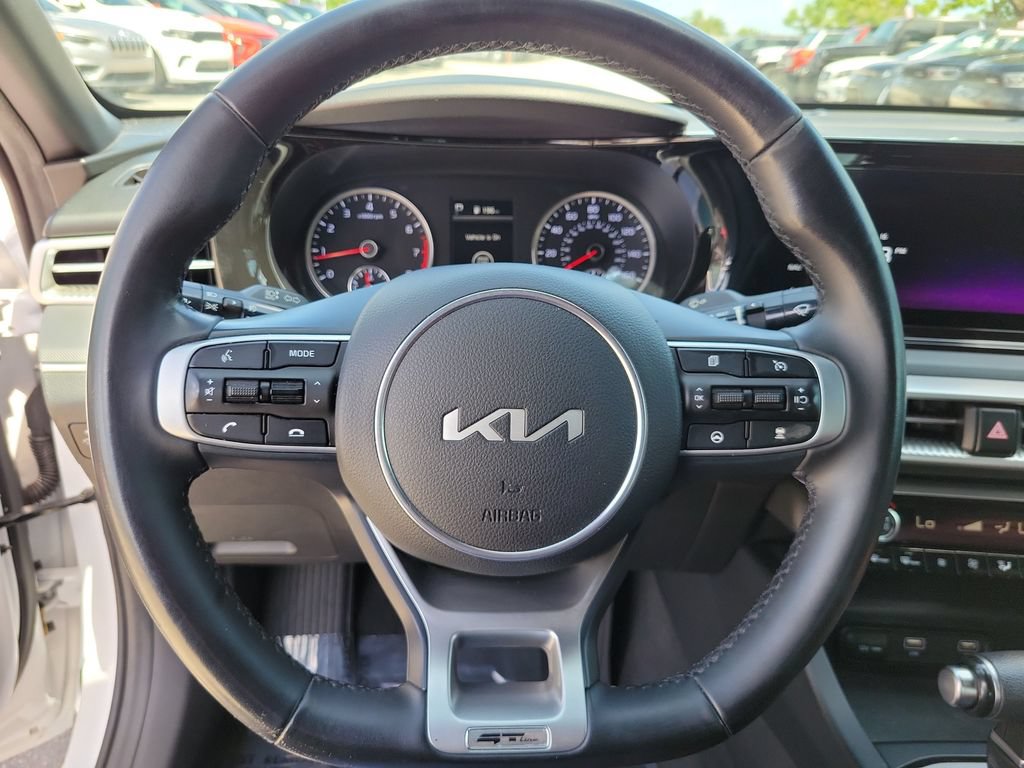 Used 2023 Kia K5 GT-Line w/ GT-Line Premium Package FWD image 21