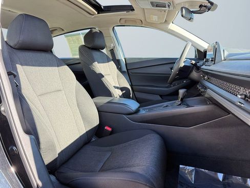 Used 2024 Honda Accord EX image 15