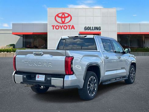Used 2023 Toyota Tundra Limited w/ Power Package RWD image 5