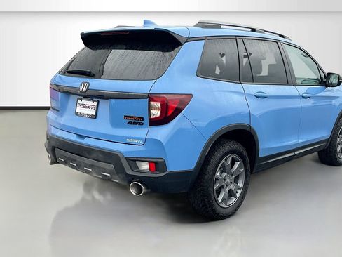Used 2025 Honda Passport TrailSport image 7