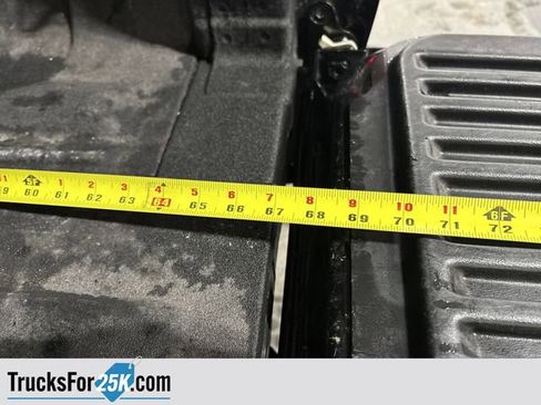 Used 2018 Nissan Titan PRO-4X image 16