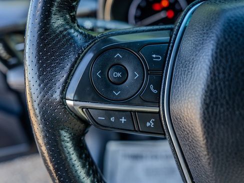 Used 2019 Toyota Avalon XSE FWD image 16
