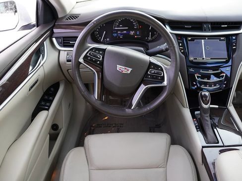 Used 2017 Cadillac XTS Luxury w/ Driver Awareness Package image 20