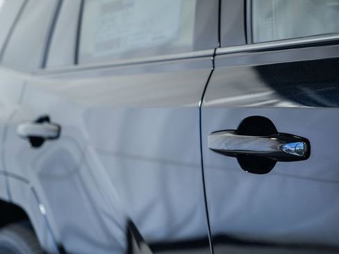 New 2026 Toyota RAV4 XSE AWD/4WD image 18