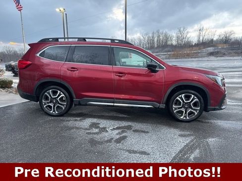 Used 2024 Subaru Ascent Limited w/ Technology Package image 9