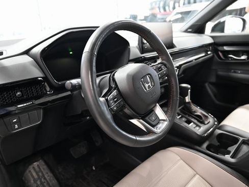 Used 2025 Honda CR-V Sport Touring image 22