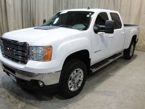 Used 2013 GMC Sierra 2500 SLT w/ SLT Convenience Package image 4
