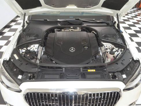 Used 2022 Mercedes-Benz Maybach S 580 4MATIC image 11