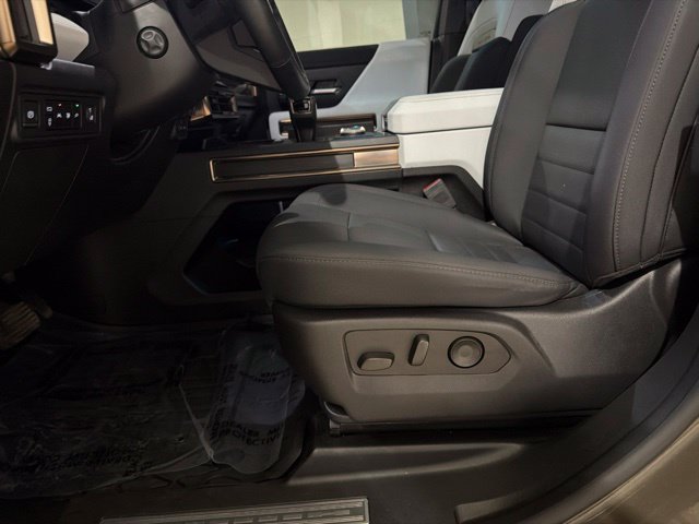 Used 2025 GMC Hummer EV 3X AWD/4WD image 11