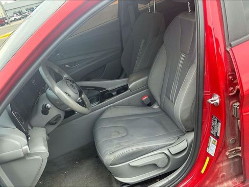 Used 2023 Hyundai Elantra SEL w/ Convenience Package image 23