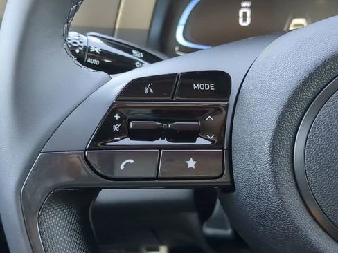 New 2025 Hyundai Elantra Sport FWD image 22