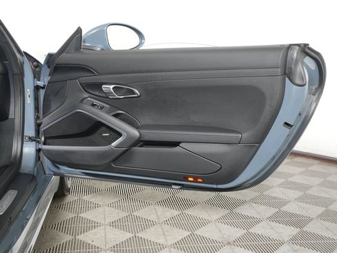 Certified 2017 Porsche 718 Boxster S RWD image 47