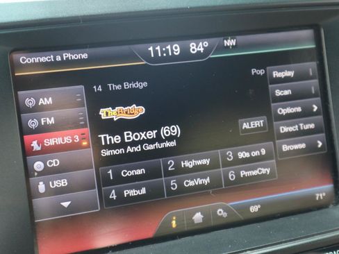 Used 2016 Ford Explorer XLT w/ Equipment Group 202A AWD/4WD image 70
