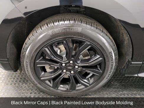 Used 2024 Ford Edge SE w/ Black Appearance Package AWD/4WD image 9