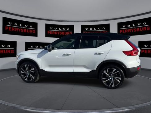 Used 2020 Volvo XC40 T5 R-Design w/ Protection Package AWD/4WD image 5