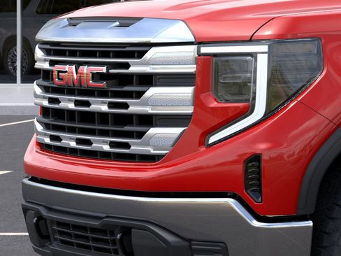 New 2025 GMC Sierra 1500 SLE AWD/4WD image 13