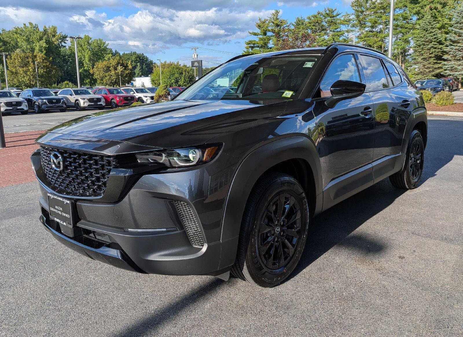 Certified 2025 MAZDA CX-50 AWD 2.5 Hybrid w/ Premium Pkg image 4