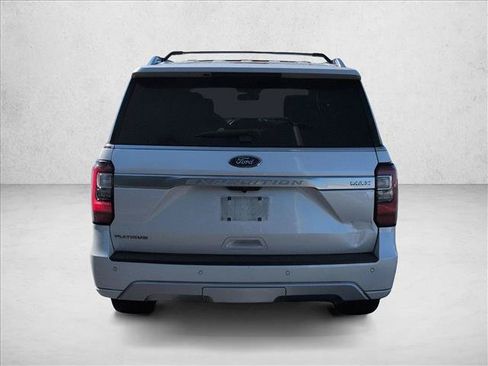 Used 2018 Ford Expedition Max Platinum RWD image 7