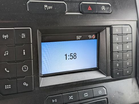 Used 2018 Ford F150 XLT AWD/4WD image 17