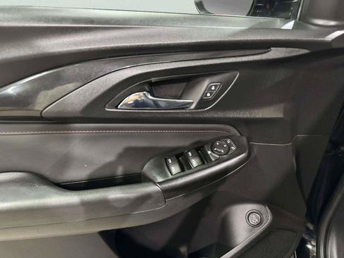 Used 2021 Chevrolet TrailBlazer RS w/ Sun and Liftgate Package FWD image 24