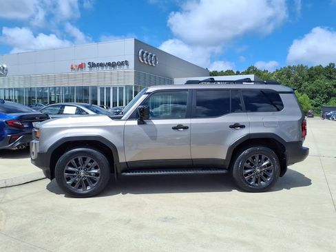 Used 2025 Toyota Land Cruiser w/ Premium Package AWD/4WD image 2