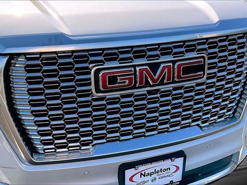 Used 2024 GMC Yukon XL Denali w/ Max Trailering Package AWD/4WD image 30