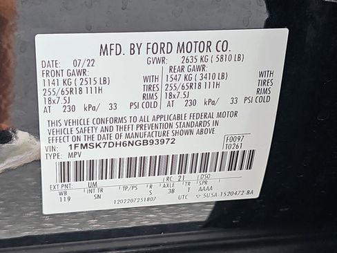 Used 2022 Ford Explorer XLT w/ Equipment Group 202A RWD image 36