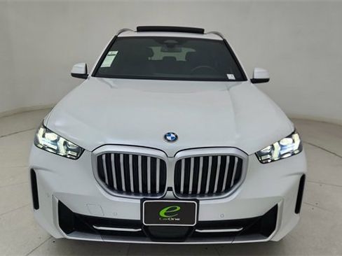 Used 2025 BMW X5 sDrive40i image 13