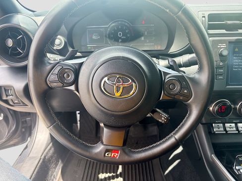 Used 2024 Toyota GR86 Premium RWD image 11