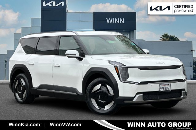 Certified 2024 Kia EV9 Wind AWD/4WD image 1