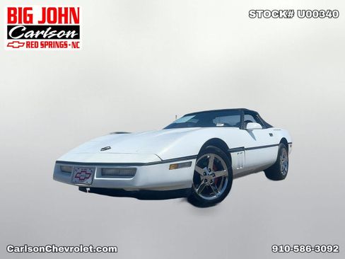 Used 1989 Chevrolet Corvette Convertible RWD image 2