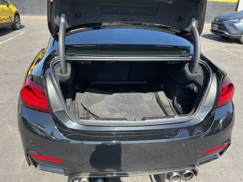 Used 2020 BMW M4 Coupe w/ Competition Package RWD image 25