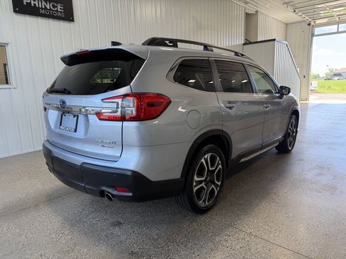 Used 2023 Subaru Ascent Limited AWD/4WD image 3