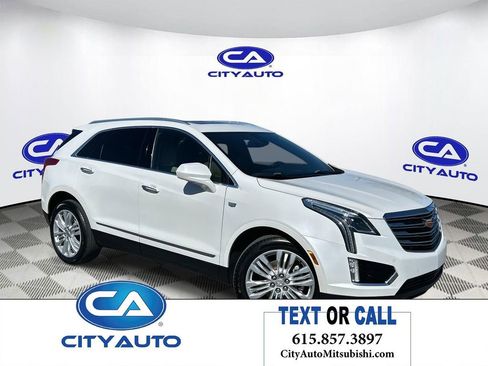 Used 2017 Cadillac XT5 Premium Luxury FWD image 1